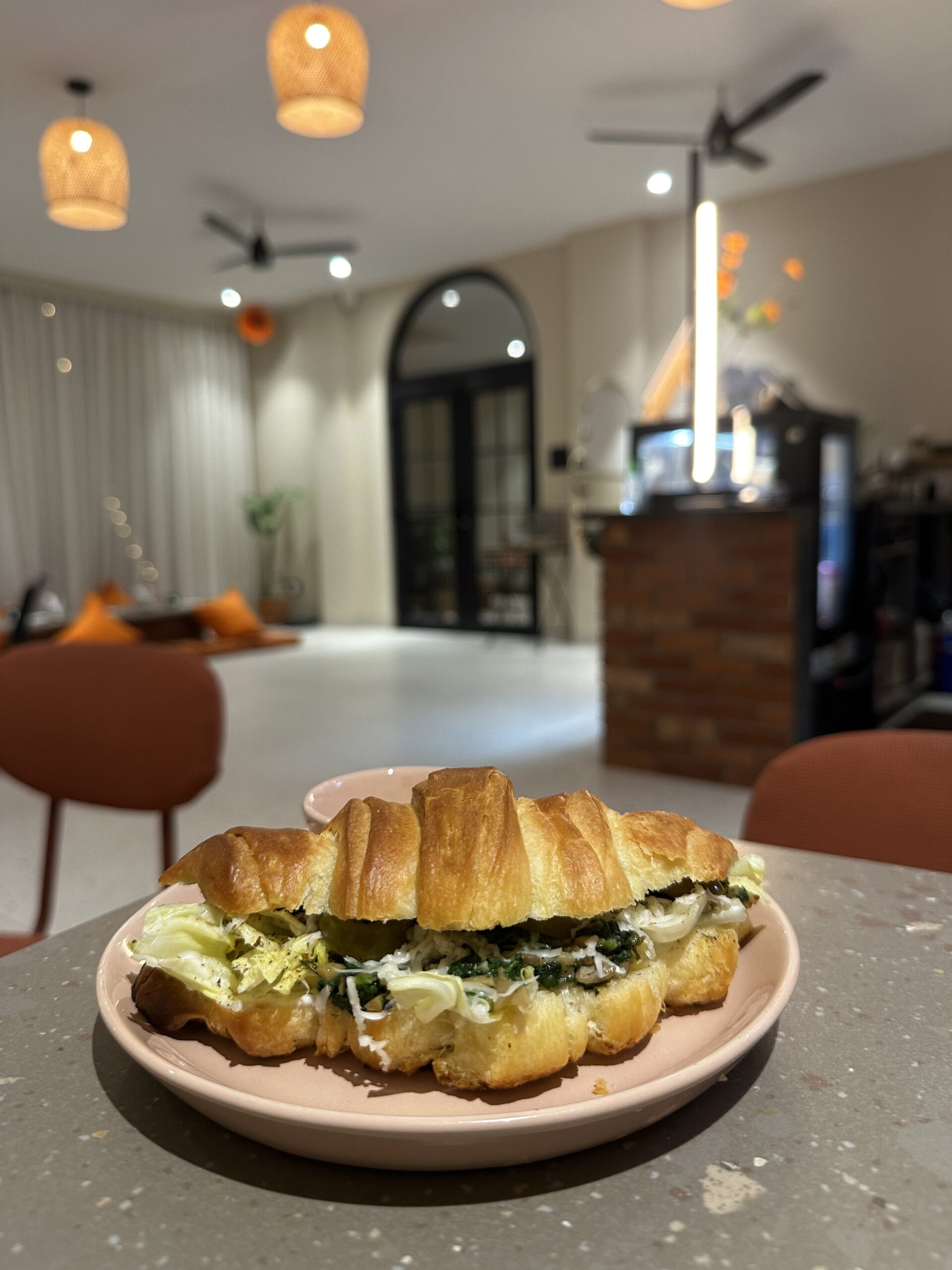 Croissant sandwich